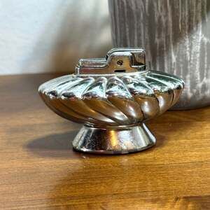 Vintage Ronson Regal Silver Finish Table Lighter 1950s Cigars Cigarettes